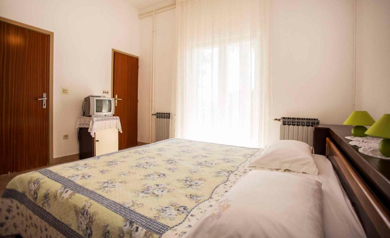 Apartments In Rovinj/Istrien 11528 Bagian luar foto