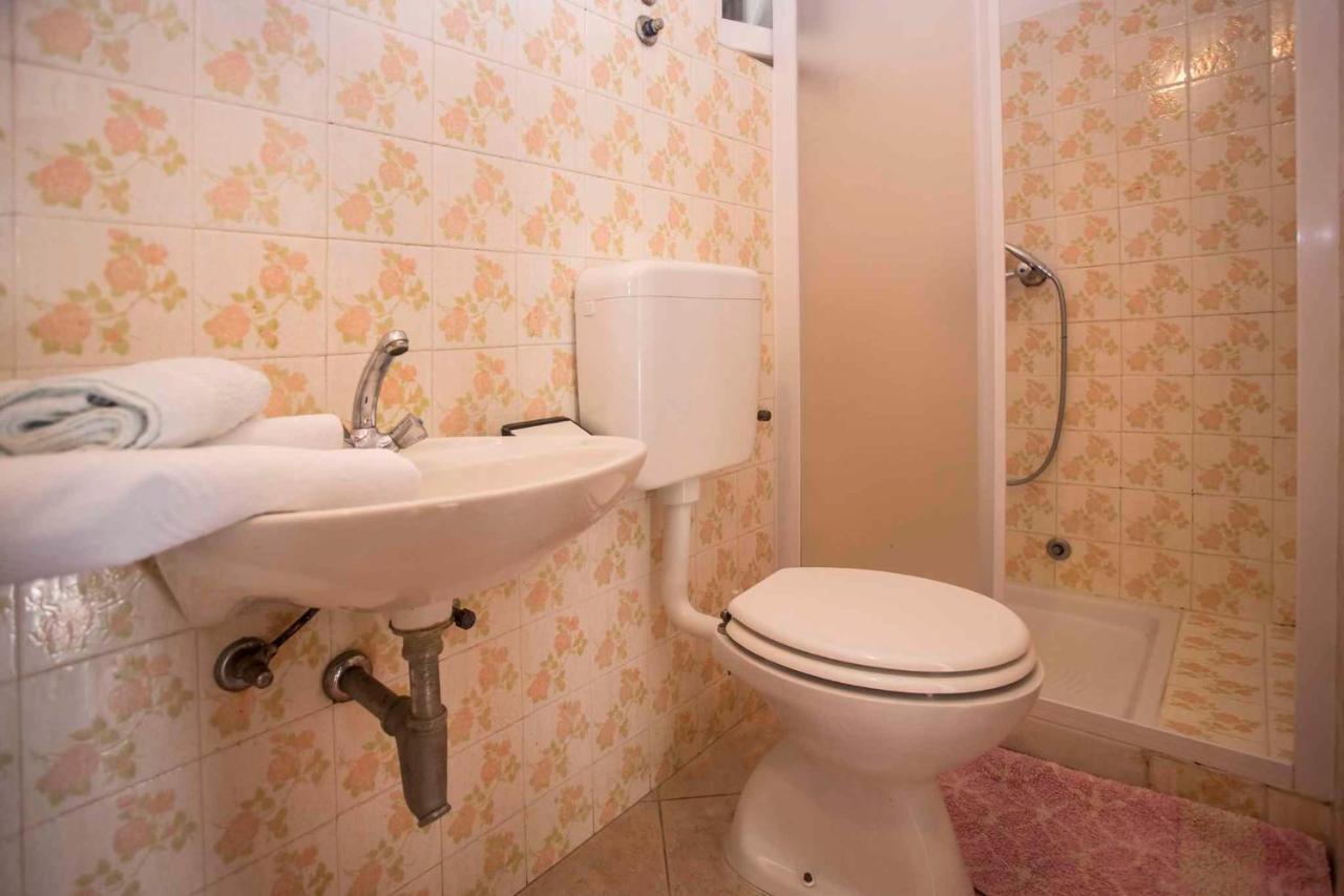Apartments In Rovinj/Istrien 11528 Bagian luar foto