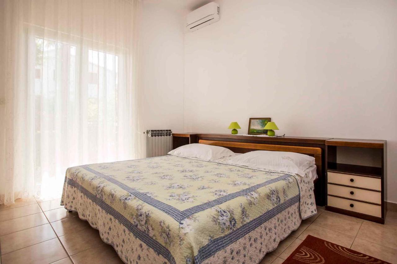 Apartments In Rovinj/Istrien 11528 Bagian luar foto