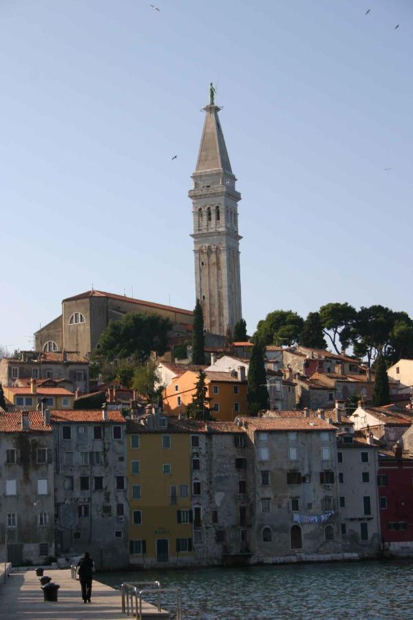 Apartments In Rovinj/Istrien 11528 Bagian luar foto